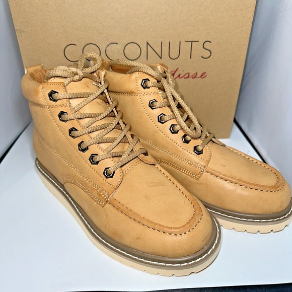 COCONUTS by Matisse Buster Round ToeHikingWomen 8 1/2 Brown Casual Boots